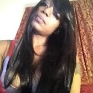 Meet your Posher, Leona